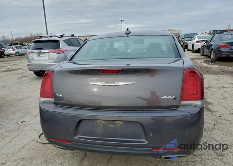 2016 Chrysler 300 S из США, поврежденный, VIN 2C3CCAGG4GH176055